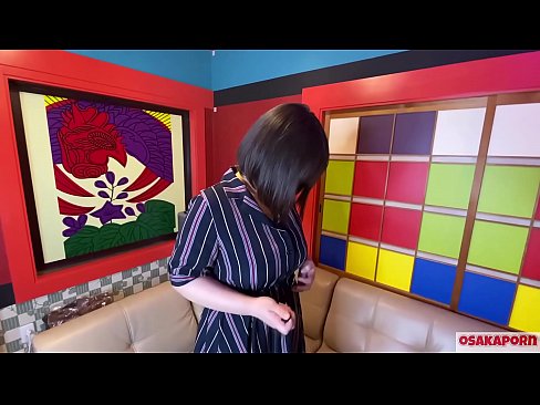 ❤️ Чоң көкүрөктөрү бар жапон сүйкүмдүү секс оюнчуктары менен мастурбация жасап, оргазмга ээ. Ал интервьюсунда өзүнүн башынан өткөн окуялары тууралуу айтып берет. Чоң сиськи жана түктүү киска катуу онтоп жатат. Осакапорн ❤️❌ Порно видео ky.xxxpornimages.ru ❤